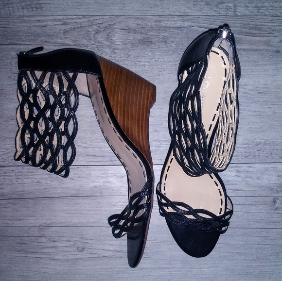 EUC Enzo Angiolini Wedge Sandals - Picture 2 of 8